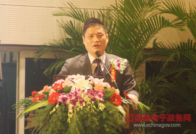 杨冰之：智慧政府及公共服务能力建设探讨