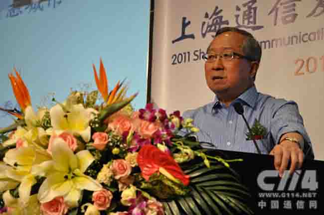 高新民：智慧城市建设应避免新瓶装老酒及纸上谈兵