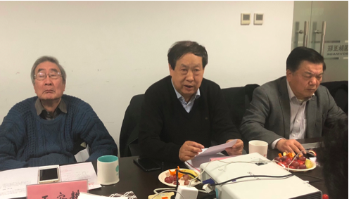 专家从左至右：王安耕、汪玉凯、周德铭